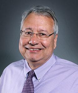 Dr. Arthur E. Hernández
